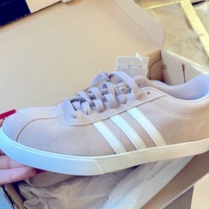 Brand new adidas sneakers 👟